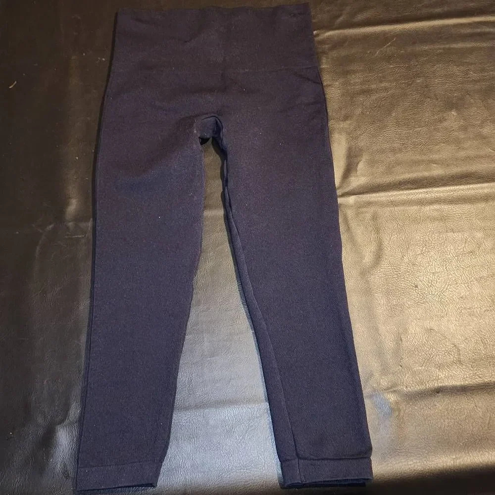 Spanx Womens Black Cropped Leggings Medium - Picture 2 of 3